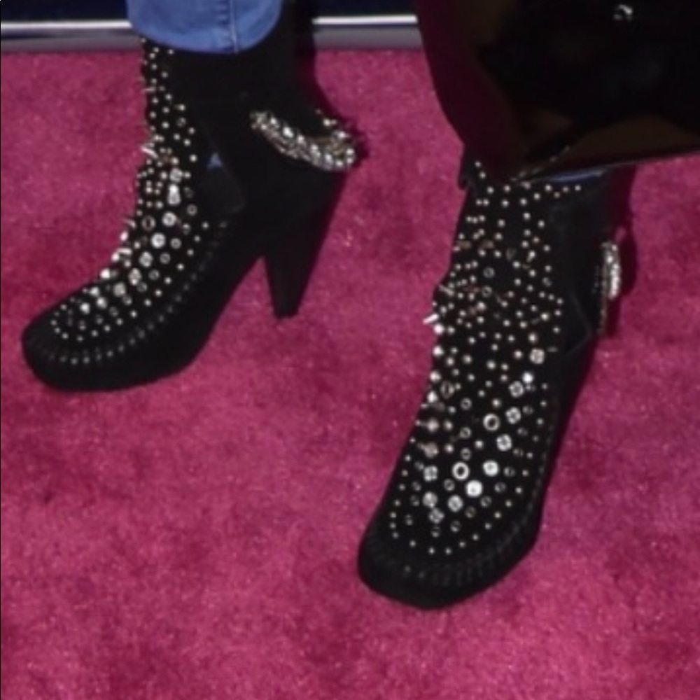 Jeffrey Campbell Neomie Black Suede Studded Bootie SUPER CUTE! - Picture 2 of 15